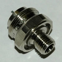 Fluid Cap, Low Volume, for Econo Cube and Bulk Spray Systems. Use with 112877 Air Cap.