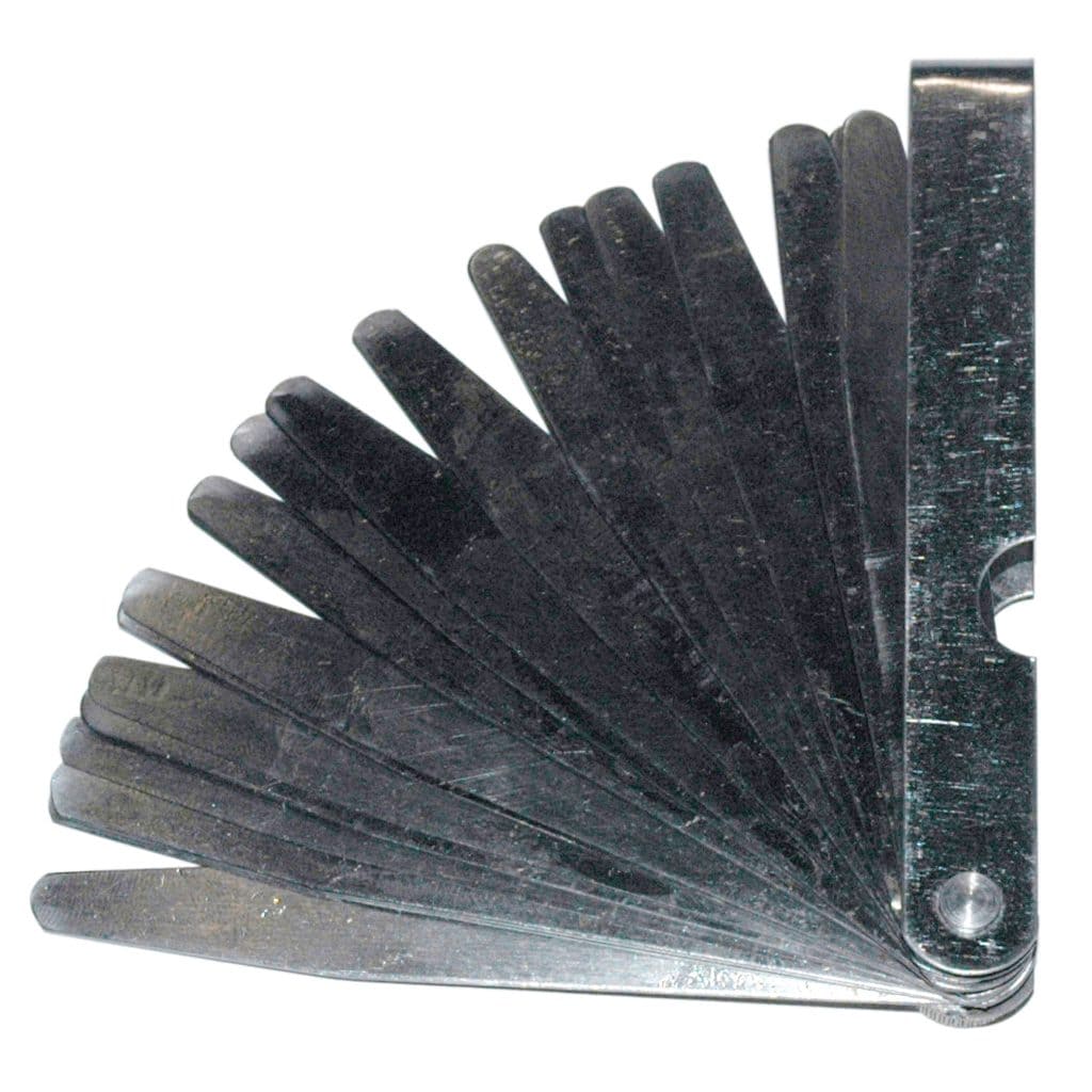 Feeler Gauge, Metric, 20 Leaves, from 0.05 mm to 1.0 mm.