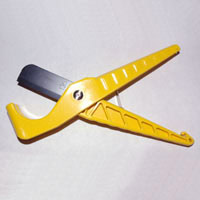 Hose and Pipe Cutter, Spring Loaded, Cuts Up to 1-1/2" Hose and Tubing, Locking
