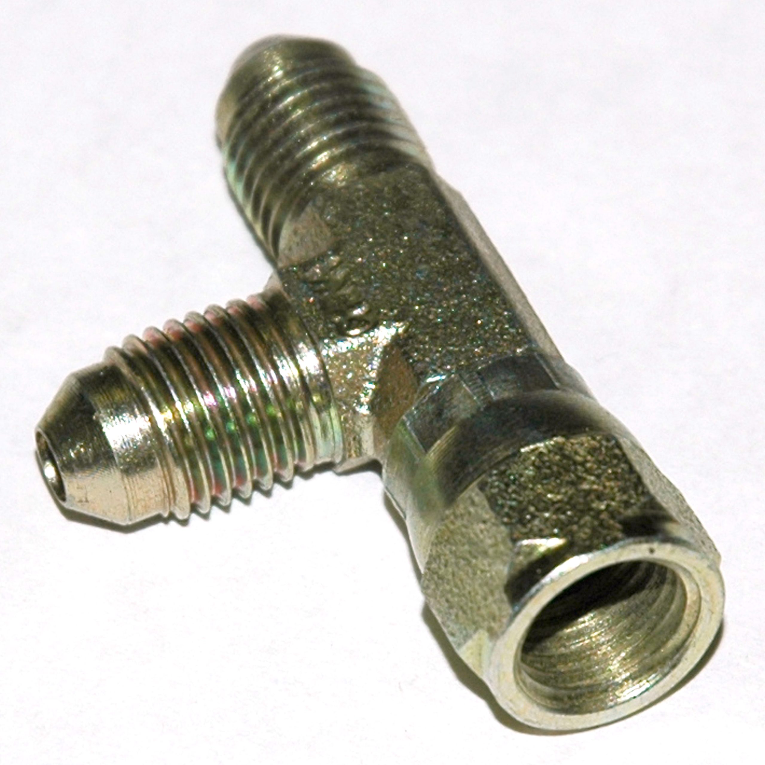 Spray Hose Adapter, T-Connector, Steel - Image 1